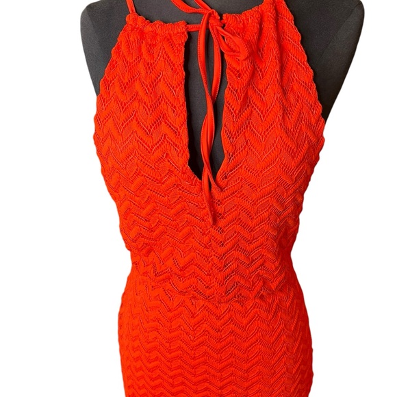 New! MADDEN NYC Adjustable Halter Chevron Lace Texture Orange Midi Dress Large - Picture 2 of 12